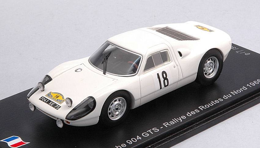 MODELLINO IN SCALA COMPATIBILE CON PORSCHE 904 GTS N.18 RALLY DES ROUTES DU NORD 1966 SCHLESSER 1:43 SPARK MODEL SF166