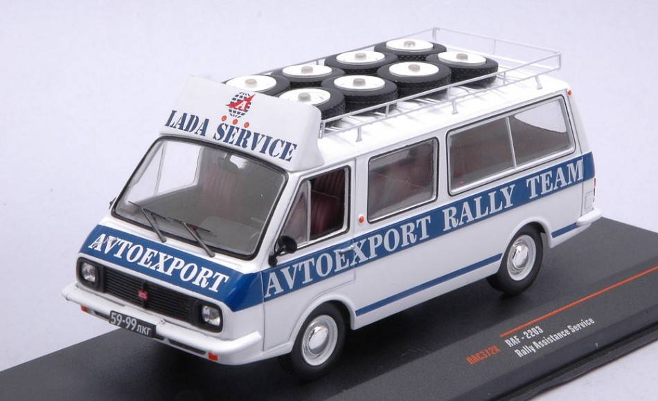 MODELLINO IN SCALA COMPATIBILE CON RAF 2203 LATIVA RALLY SERVICEASSISTANCE WITH ROOF RACK AND WHEELS 1:43 IXO MODEL RAC372X