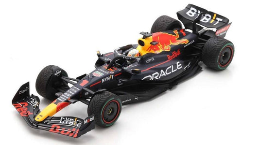 MODÈLE RÉDUIT COMPATIBLE AVEC RED BULL MAX VERSTAPPEN 2022 N.1 WINNER JAPAN GP 1:18 SPARK MODEL 18S774