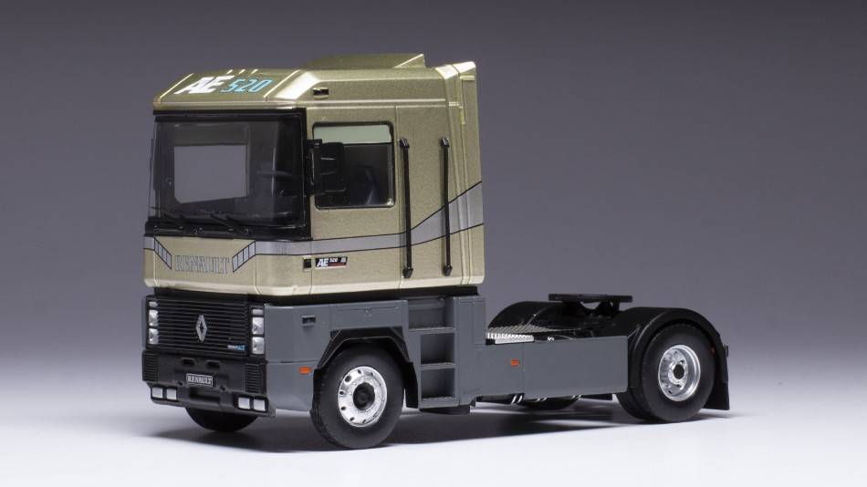 SCALE MODEL COMPATIBLE WITH RENAULT MAGNUM AE 520 Ti 1994 MET.BEIGE 1:43 IXO MODEL TR159