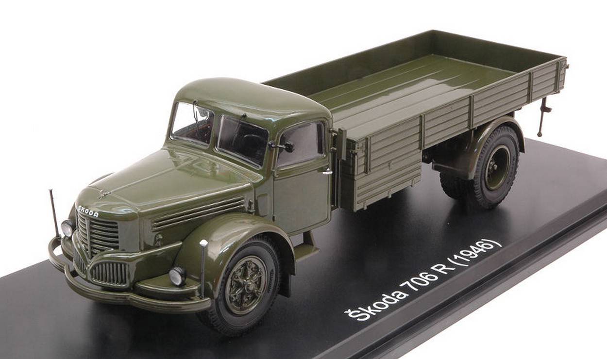 SCALE MODEL COMPATIBLE WITH SKODA 706 R DARK GREEN 1:43 PREMIUM CLASSIXX PCL47127