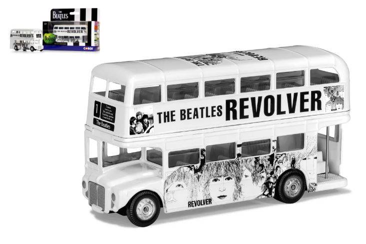 MODELLINO IN SCALA COMPATIBILE CON THE BEATLES LONDON BUS REVOLVER 1:64 CORGI CC82340