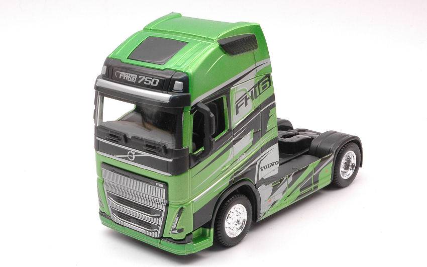 SCALE MODEL COMPATIBLE WITH VOLVO FH16 GLOBETROTTER 750 XXL GREEN 1:43 BURAGO BU32204